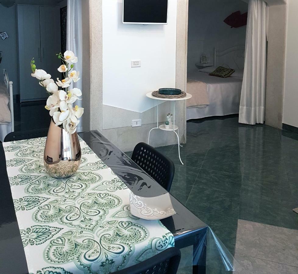 Appartamento Civico 20 Casa d'arte Monopoli Esterno foto